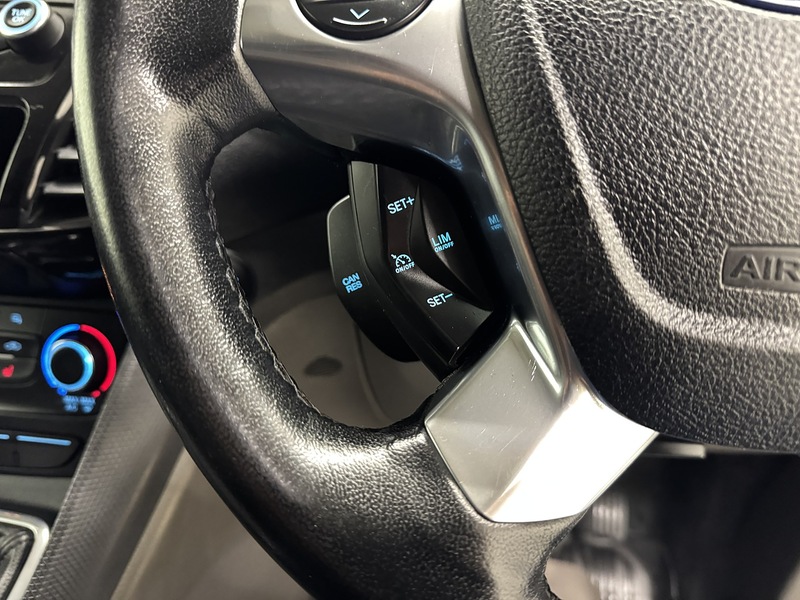 Ford Transit Connect 1.5 240 EcoBlue Limited Panel Van 5dr Diesel Manual L1 Euro 6 (s/s) (120 ps) - U119612
