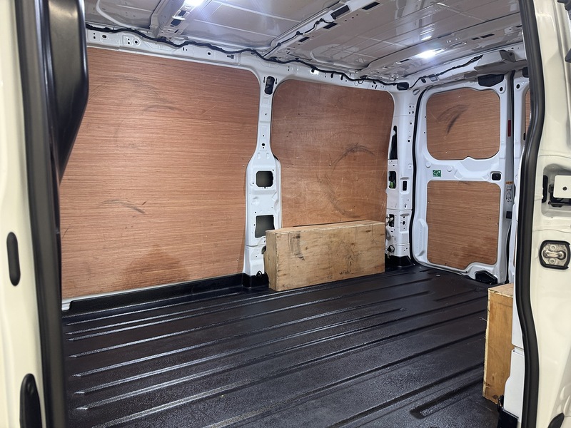 Ford Transit Custom 2.0 280 EcoBlue Limited Panel Van 5dr Diesel Manual L1 H1 Euro 6 (s/s) (136 ps) - U119619