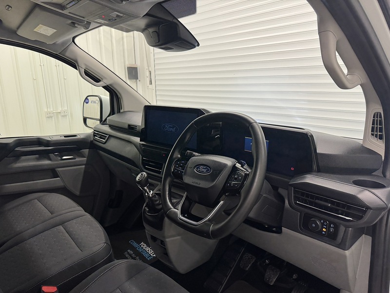Ford Transit Custom 2.0 280 EcoBlue Limited Panel Van 5dr Diesel Manual L1 H1 Euro 6 (s/s) (136 ps) - U119619
