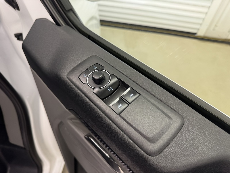 Ford Transit Custom 2.0 280 EcoBlue Limited Panel Van 5dr Diesel Manual L1 H1 Euro 6 (s/s) (136 ps) - U119619