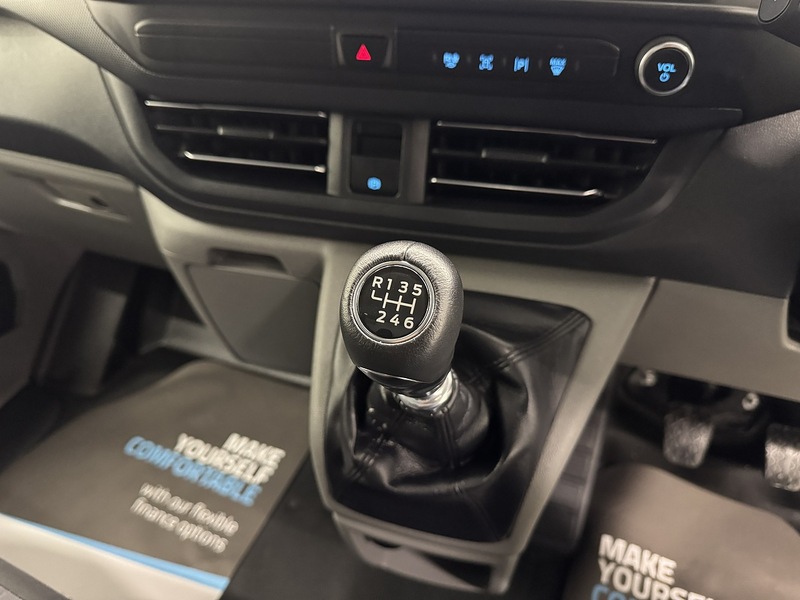 Ford Transit Custom 2.0 280 EcoBlue Limited Panel Van 5dr Diesel Manual L1 H1 Euro 6 (s/s) (136 ps) - U119619