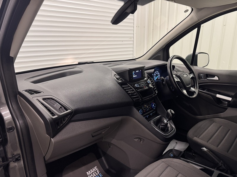 Ford Transit Connect 200 EcoBlue Limited Panel Van 1.5 Manual Diesel - U119620