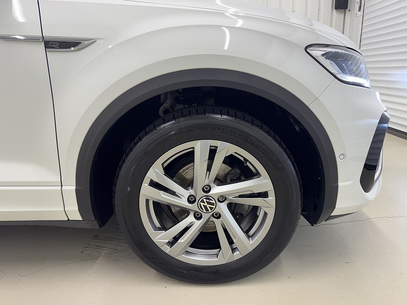 Volkswagen T-Roc 1.5 TSI R-Line SUV 5dr Petrol Manual Euro 6 (s/s) (150 ps) - U119629