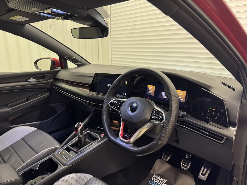 Volkswagen Golf 2.0 TSI GTI Euro 6 (s/s) 5dr - U119630
