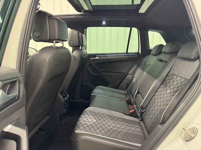 Volkswagen Tiguan 1.5 TSI R-Line DSG Euro 6 (s/s) 5dr - U119631