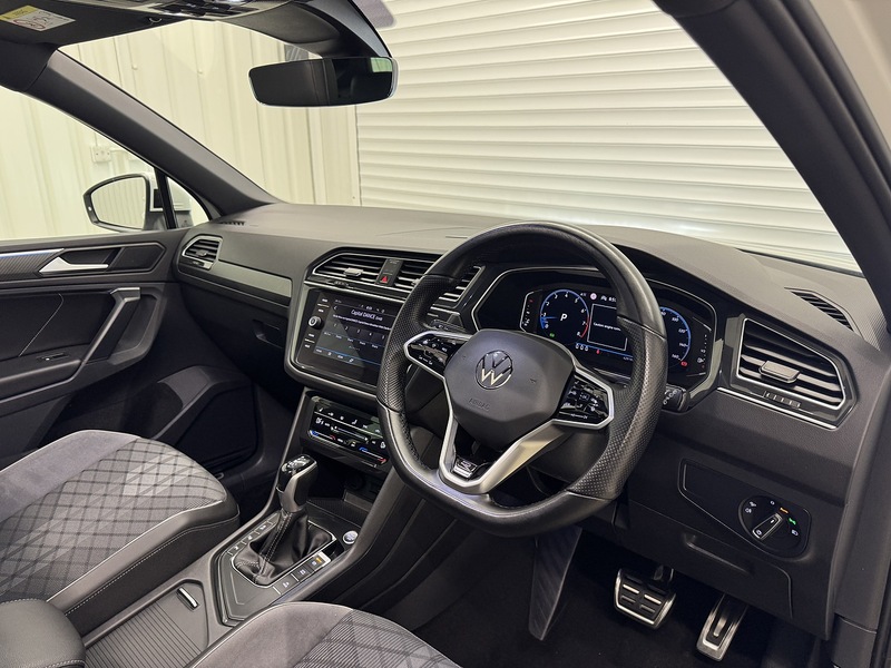 Volkswagen Tiguan 1.5 TSI R-Line DSG Euro 6 (s/s) 5dr - U119631