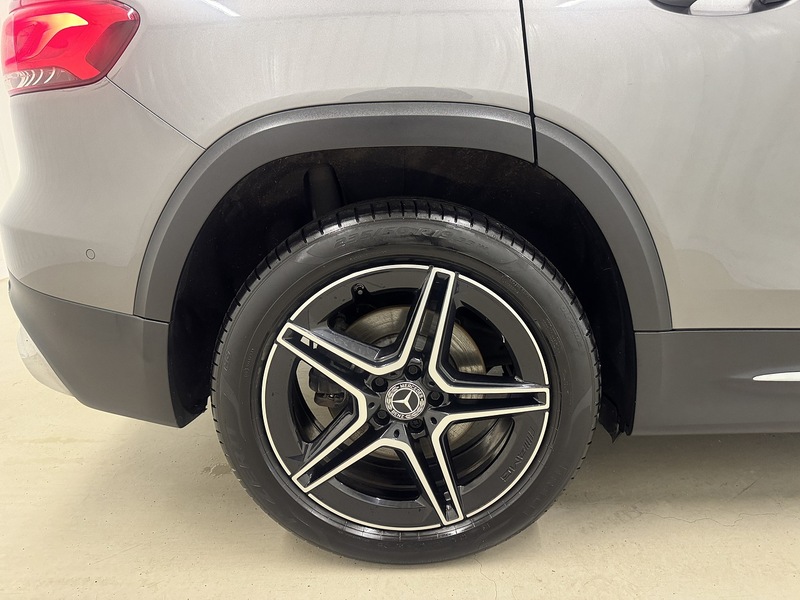 Mercedes-Benz GLB 1.3 GLB200 AMG Line (Executive) SUV 5dr Petrol 7G-DCT Euro 6 (s/s) (163 ps) - U119638