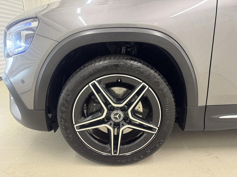 Mercedes-Benz GLB 1.3 GLB200 AMG Line (Executive) SUV 5dr Petrol 7G-DCT Euro 6 (s/s) (163 ps) - U119638