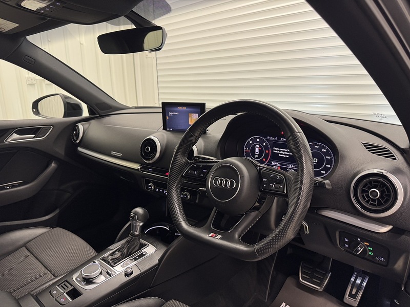 Audi A3 2.0 TDI 35 Black Edition Sportback S Tronic Euro 6 (s/s) 5dr - U119639