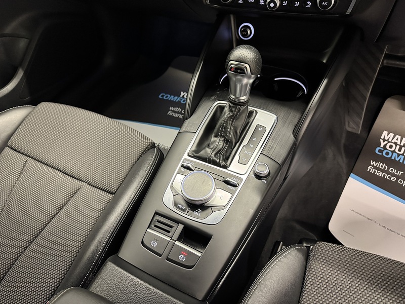 Audi A3 2.0 TDI 35 Black Edition Sportback S Tronic Euro 6 (s/s) 5dr - U119639