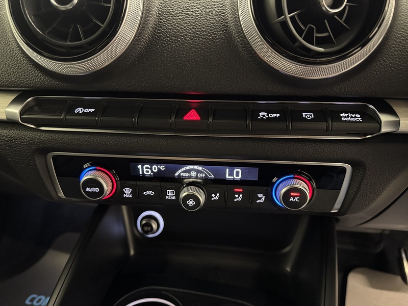 Audi A3 2.0 TDI 35 Black Edition Sportback S Tronic Euro 6 (s/s) 5dr - U119639