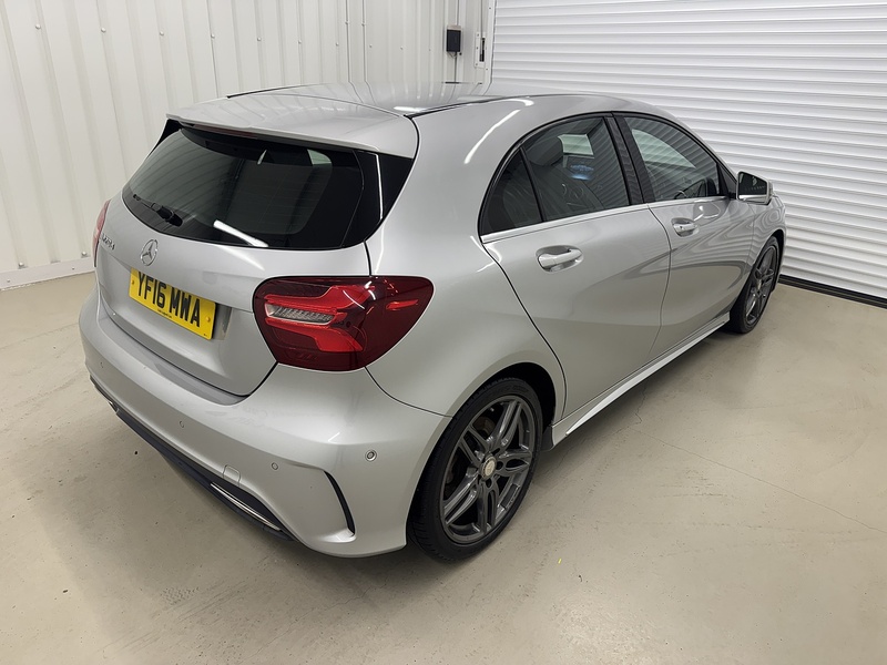 Mercedes-Benz A Class 2.1 A220d AMG Line (Premium) Hatchback 5dr Diesel 7G-DCT Euro 6 (s/s) (177 ps) - U119644