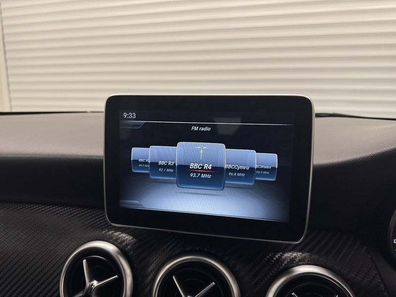 Mercedes-Benz A Class 2.1 A220d AMG Line (Premium) Hatchback 5dr Diesel 7G-DCT Euro 6 (s/s) (177 ps) - U119644