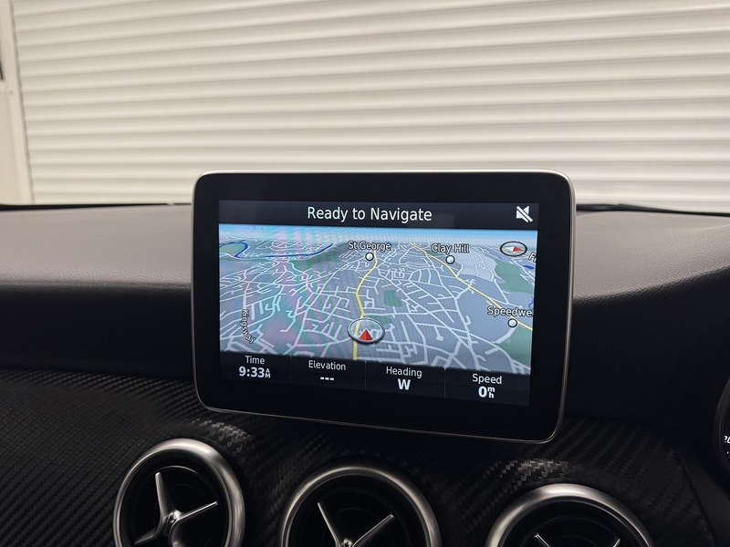 Mercedes-Benz A Class 2.1 A220d AMG Line (Premium) Hatchback 5dr Diesel 7G-DCT Euro 6 (s/s) (177 ps) - U119644