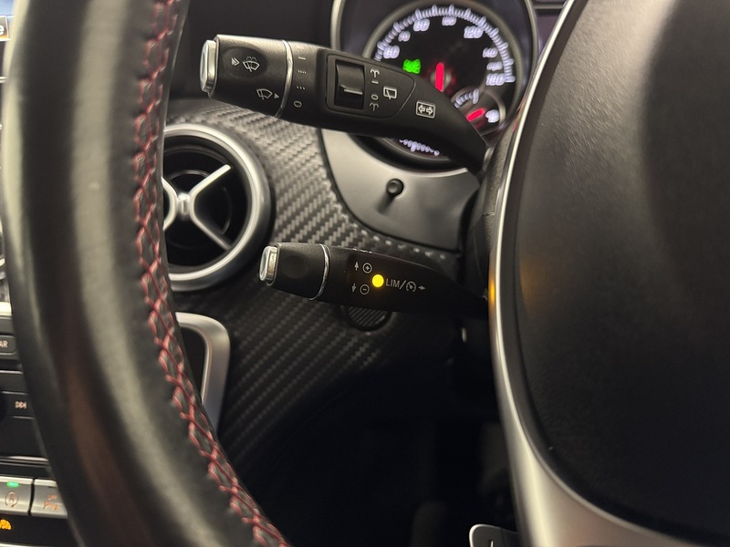 Mercedes-Benz A Class 2.1 A220d AMG Line (Premium) Hatchback 5dr Diesel 7G-DCT Euro 6 (s/s) (177 ps) - U119644
