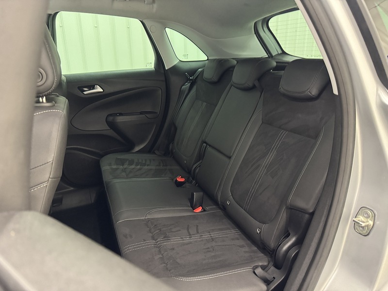 Vauxhall Crossland 1.2 Turbo Ultimate Auto Euro 6 (s/s) 5dr - U119647