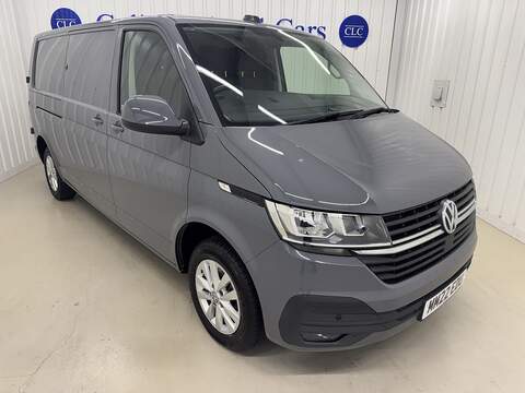 Volkswagen Transporter Transporter Sportline Combi Van 1 Automatic Diesel