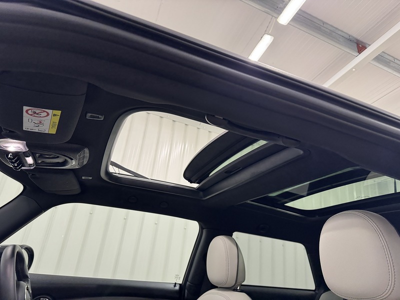 MINI Hatch 1.5 Cooper Exclusive Hatchback 3dr Petrol Steptronic Euro 6 (s/s) (136 ps) - U119651