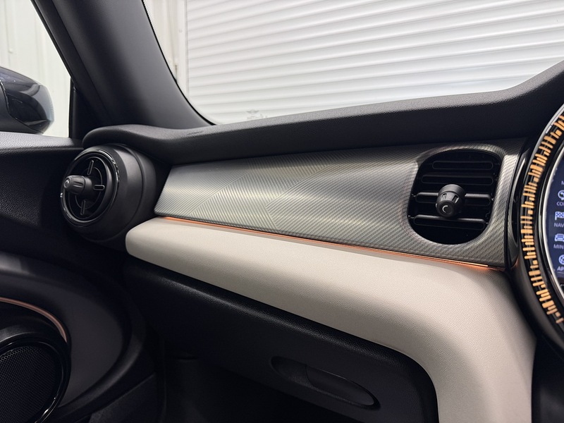 MINI Hatch 1.5 Cooper Exclusive Hatchback 3dr Petrol Steptronic Euro 6 (s/s) (136 ps) - U119651