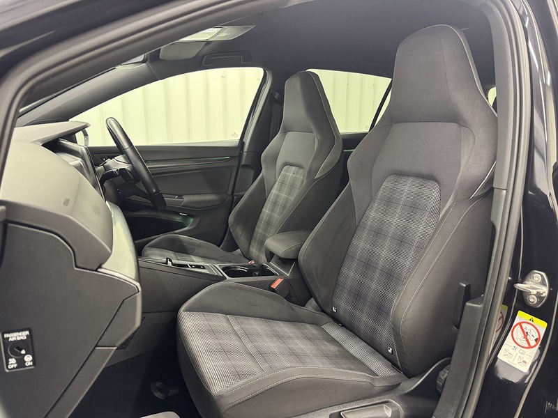 Volkswagen Golf TDI GTD Hatchback 2.0 Automatic Diesel - U119652