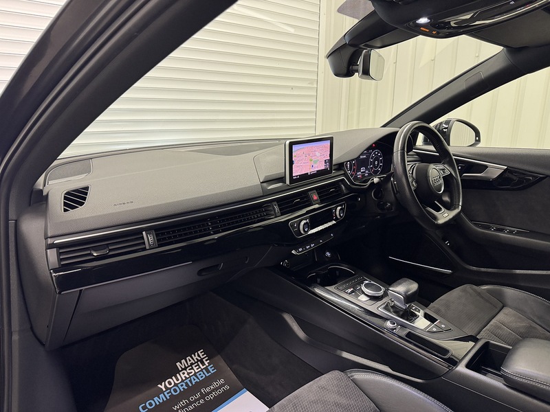 Audi A4 Avant 1.4 TFSI Black Edition Estate 5dr Petrol S Tronic Euro 6 (s/s) (150 ps) - U119654