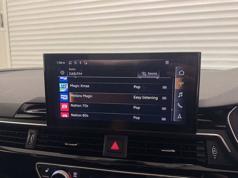 Audi A4 2.0 TDI 35 Black Edition Saloon 4dr Diesel S Tronic Euro 6 (s/s) (163 ps) - U119655