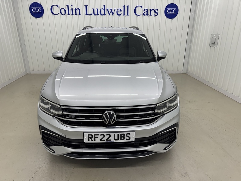 Volkswagen Tiguan TSI R-Line SUV 1.5 Automatic Petrol - U119656