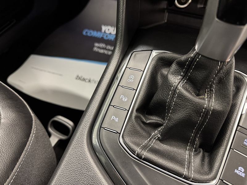 Volkswagen Tiguan TSI R-Line SUV 1.5 Automatic Petrol - U119656