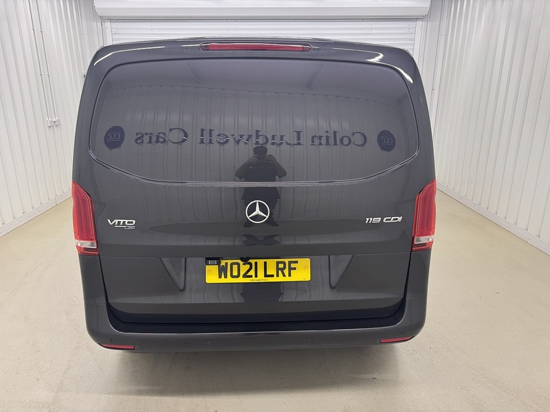Mercedes-Benz Vito 2.0 119 CDI Premium Panel Van 5dr Diesel G-Tronic RWD L1 Euro 6 (s/s) (190 ps) - U119660