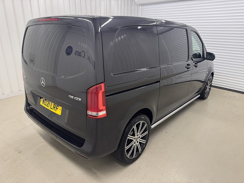 Mercedes-Benz Vito 2.0 119 CDI Premium Panel Van 5dr Diesel G-Tronic RWD L1 Euro 6 (s/s) (190 ps) - U119660