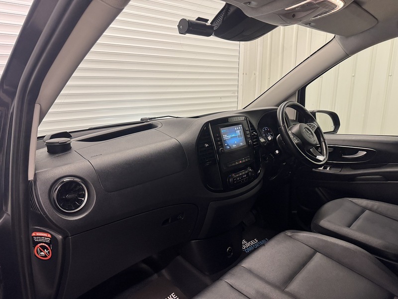 Mercedes-Benz Vito 2.0 119 CDI Premium Panel Van 5dr Diesel G-Tronic RWD L1 Euro 6 (s/s) (190 ps) - U119660