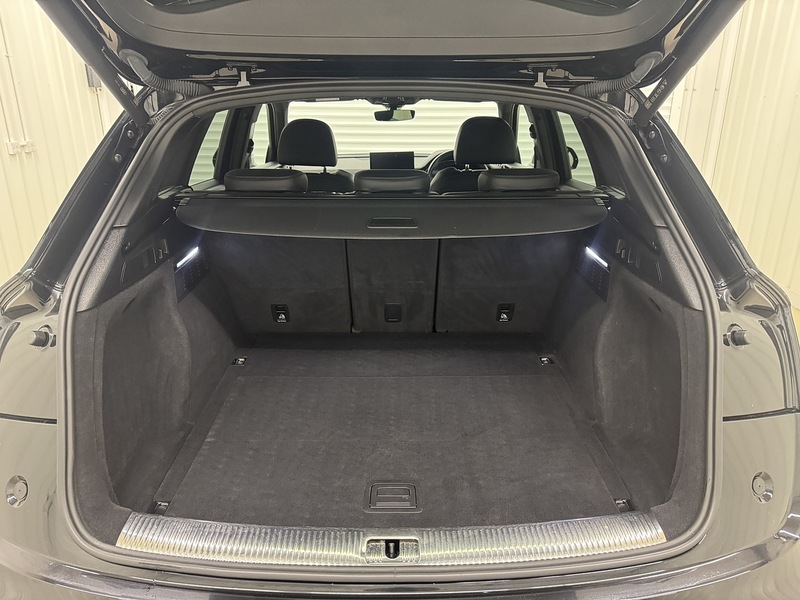 Audi Q5 2.0 TFSI 45 Edition 1 SUV 5dr Petrol S Tronic quattro Euro 6 (s/s) (265 ps) - U119664