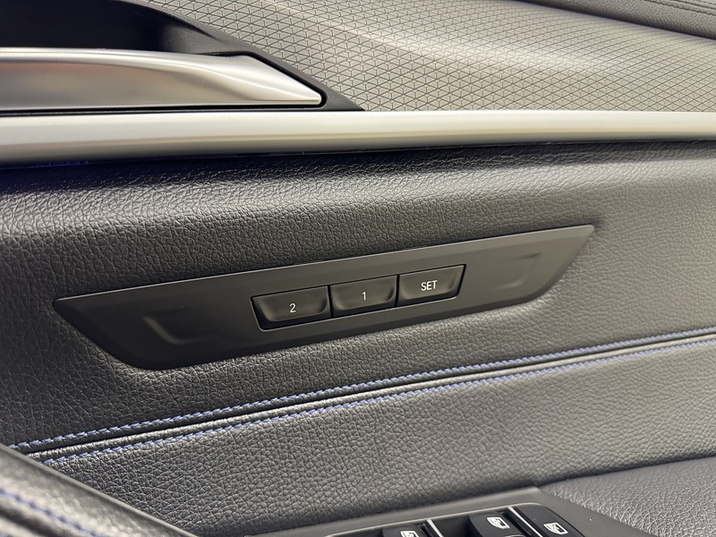 BMW 5 Series 2.0 520d M Sport Touring 5dr Diesel Auto Euro 6 (s/s) (190 ps) - U119665
