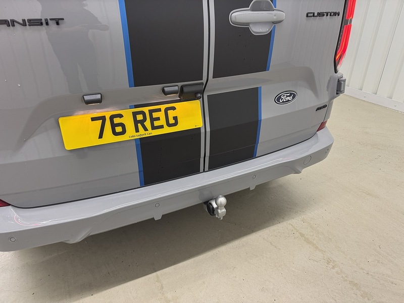 Ford Transit Custom 2.0 320 EcoBlue Sport Crew Van Double Cab 5dr Diesel Auto AWD L2 H1 Euro 6 (s/s) (170 ps) - U119668
