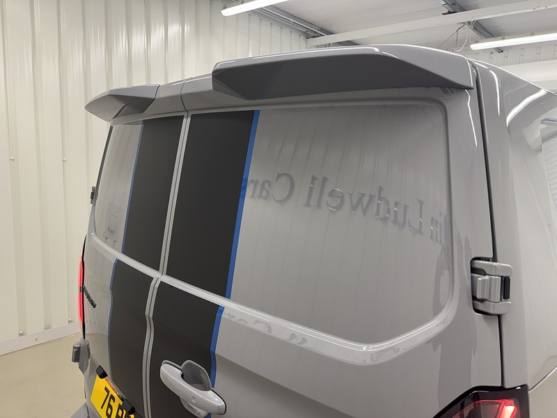 Ford Transit Custom 2.0 320 EcoBlue Sport Crew Van Double Cab 5dr Diesel Auto AWD L2 H1 Euro 6 (s/s) (170 ps) - U119668