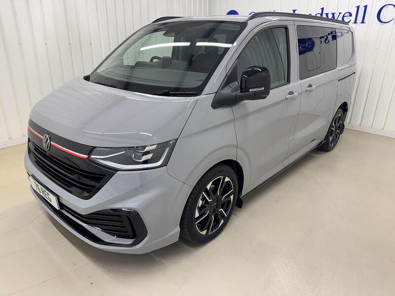 Volkswagen Transporter 2.0 TDI T32 Sportline Kombi Auto SWB Euro 6 (s/s) 5dr - U119673