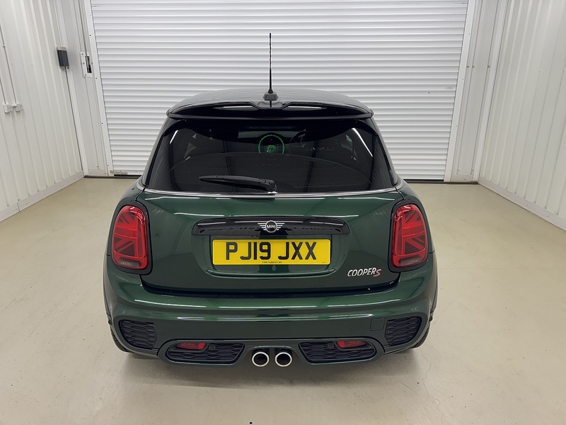 MINI Hatch 2.0 Cooper S Sport Steptronic Euro 6 (s/s) 3dr - U119675