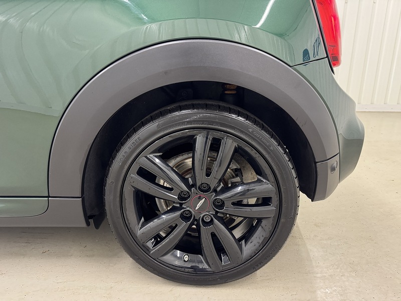 MINI Hatch 2.0 Cooper S Sport Steptronic Euro 6 (s/s) 3dr - U119675