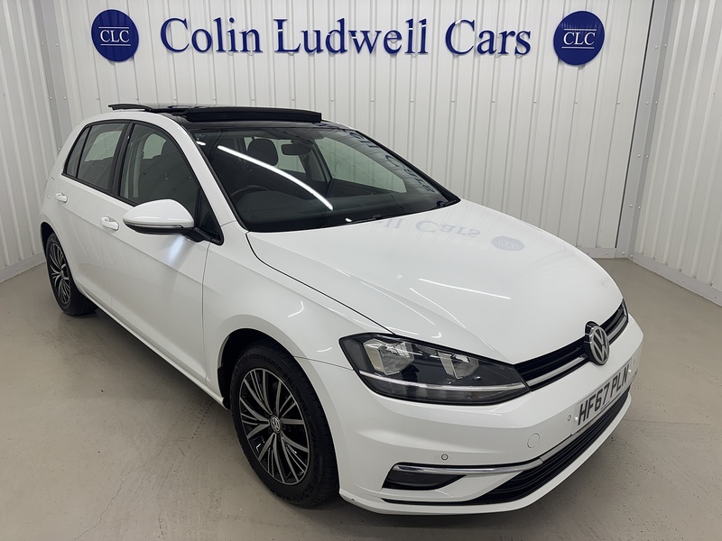 Volkswagen Golf TSI BlueMotion Tech SE Nav Hatchback 1.4 Manual Petrol - U119678