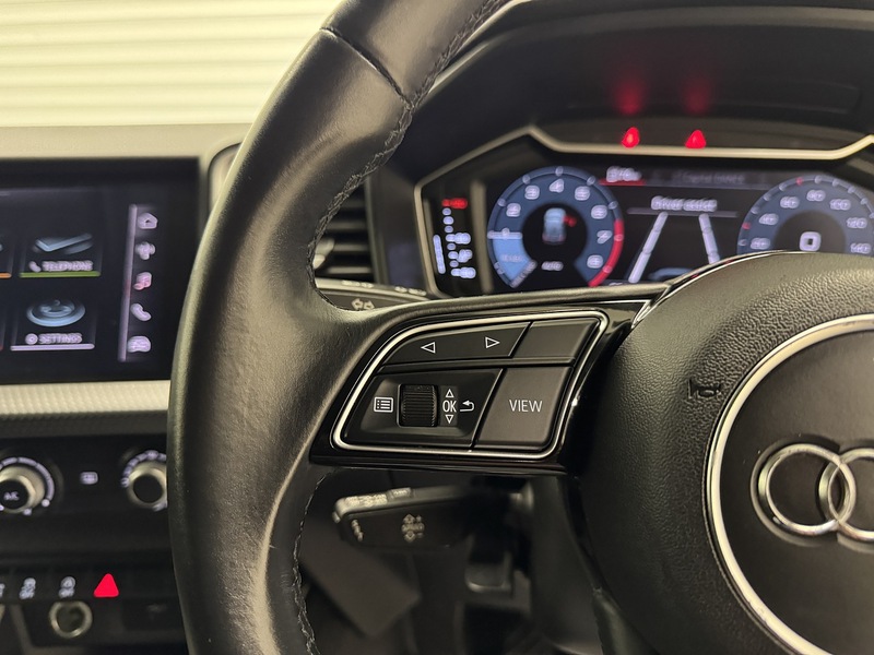 Audi A1 1.0 TFSI 30 Sport Sportback 5dr Petrol Manual Euro 6 (s/s) (110 ps) - U119681