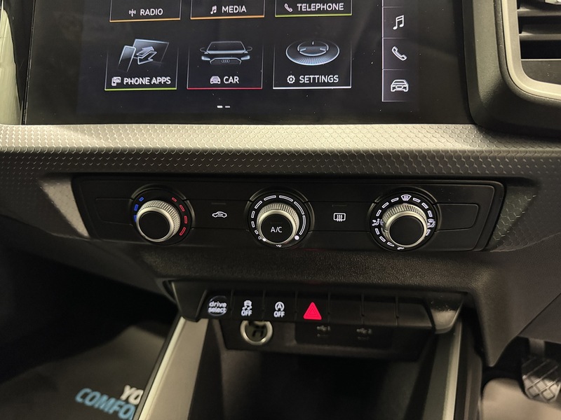 Audi A1 1.0 TFSI 30 Sport Sportback 5dr Petrol Manual Euro 6 (s/s) (110 ps) - U119681