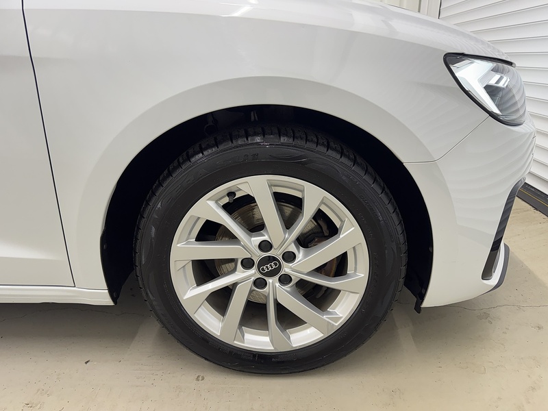Audi A1 1.0 TFSI 30 Sport Sportback 5dr Petrol Manual Euro 6 (s/s) (110 ps) - U119681