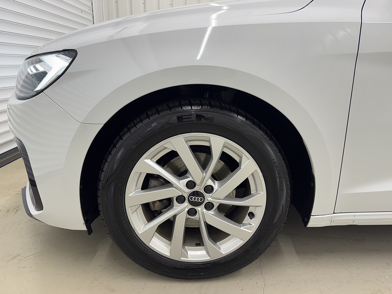 Audi A1 1.0 TFSI 30 Sport Sportback 5dr Petrol Manual Euro 6 (s/s) (110 ps) - U119681