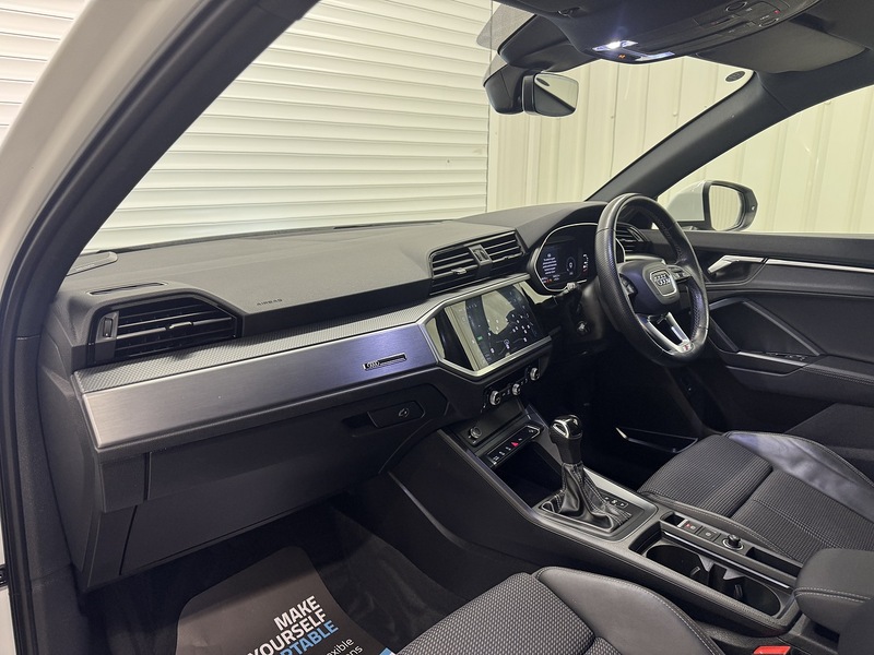 Audi Q3 1.5 TFSI CoD 35 S line SUV 5dr Petrol S Tronic Euro 6 (s/s) (150 ps) - U119682