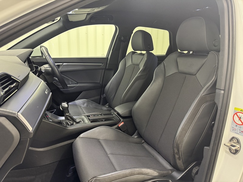 Audi Q3 1.5 TFSI CoD 35 S line SUV 5dr Petrol S Tronic Euro 6 (s/s) (150 ps) - U119682