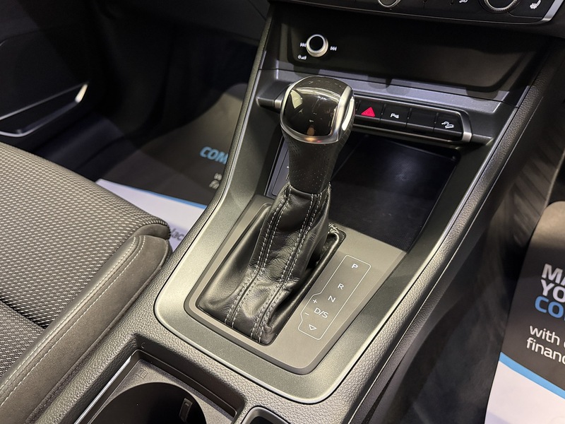 Audi Q3 1.5 TFSI CoD 35 S line SUV 5dr Petrol S Tronic Euro 6 (s/s) (150 ps) - U119682