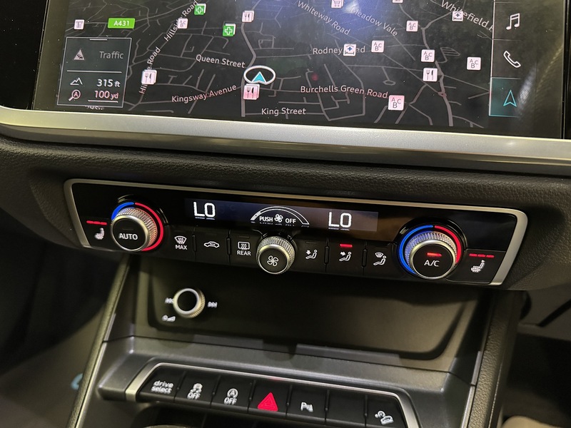 Audi Q3 1.5 TFSI CoD 35 S line SUV 5dr Petrol S Tronic Euro 6 (s/s) (150 ps) - U119682