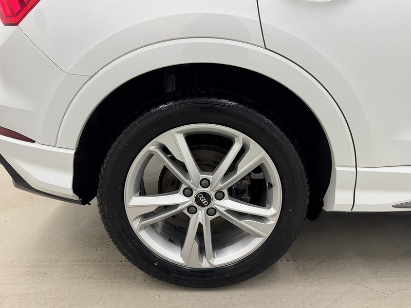 Audi Q3 1.5 TFSI CoD 35 S line SUV 5dr Petrol S Tronic Euro 6 (s/s) (150 ps) - U119682