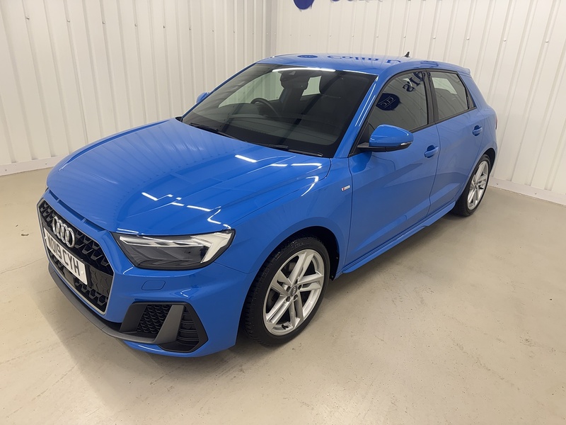 Audi A1 1.0 TFSI 30 S line Sportback Euro 6 (s/s) 5dr - U119687