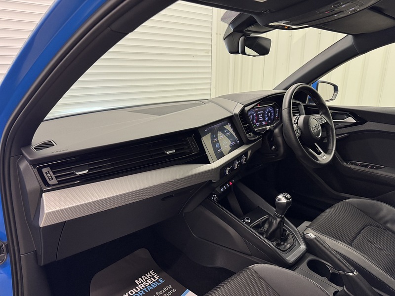 Audi A1 1.0 TFSI 30 S line Sportback Euro 6 (s/s) 5dr - U119687
